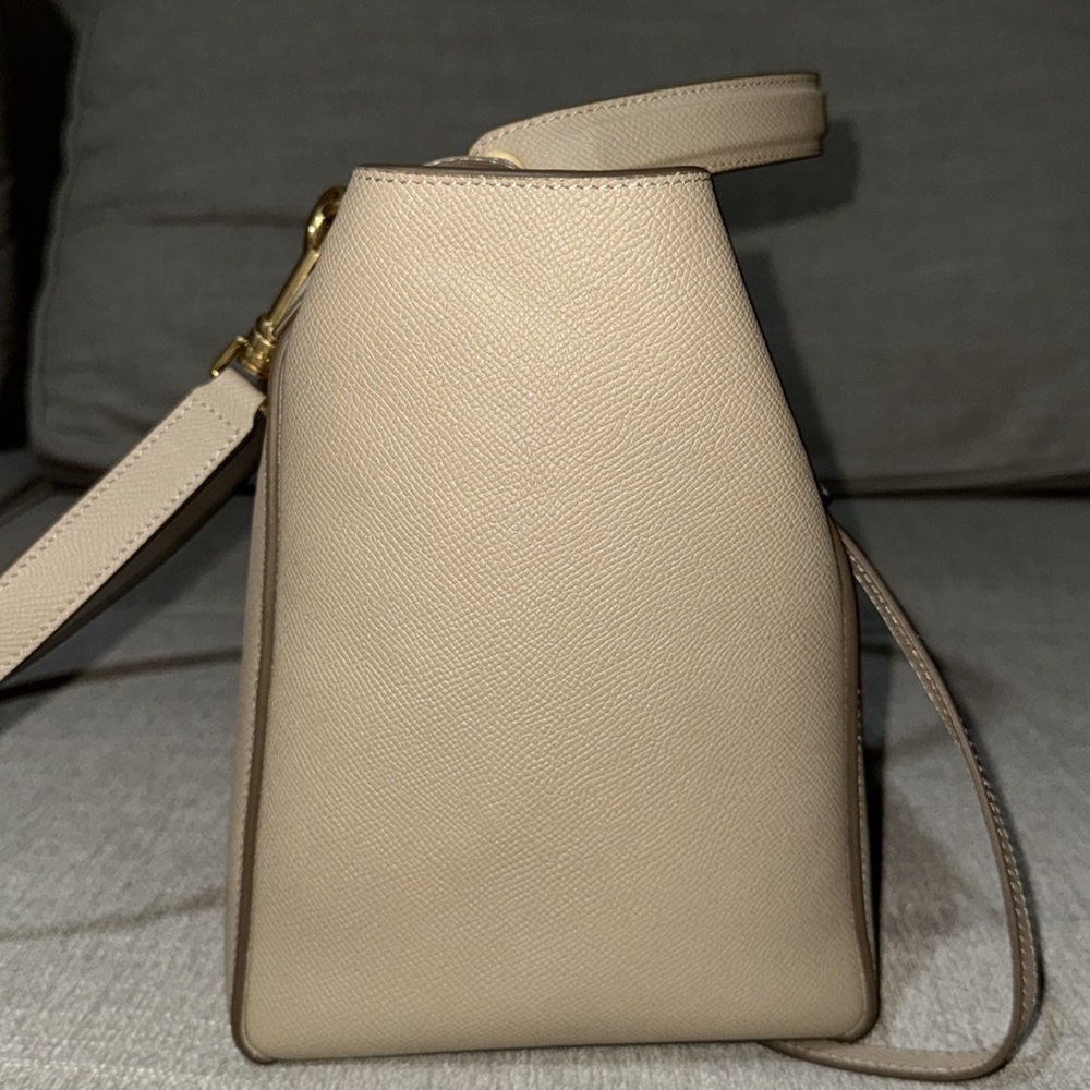 Beige Mini Belt Bag 🎄SALE 🎄 - Picture 3 of 9